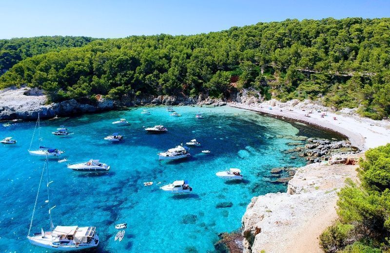 Las Mejores Playas Y Calas De Menorca Con Fotos las-mejores-playas-y-calas-de-menorca-con-fotos